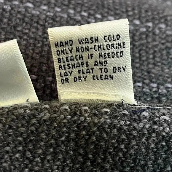 Preview International Wool and Cotton Blend Button-up Cardigan - Picture 4 of 5